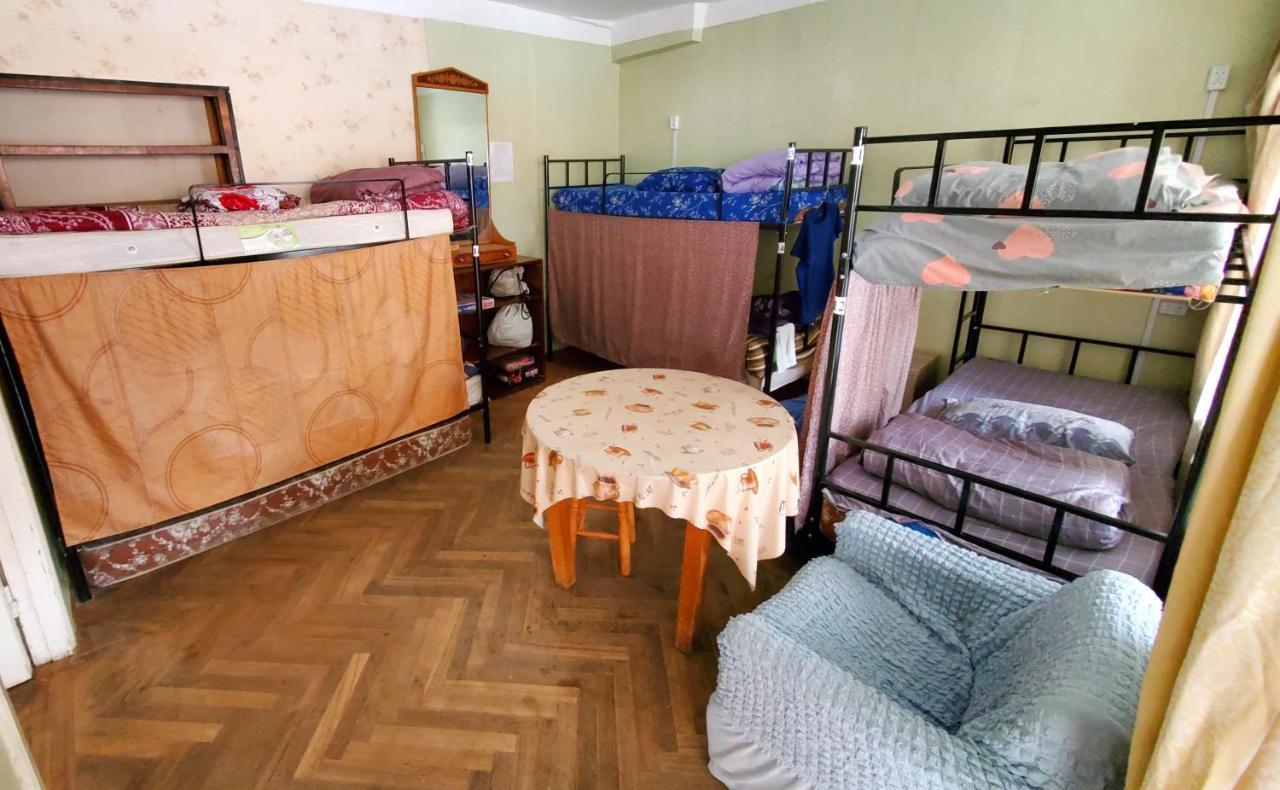 El Hostal ティビリシ エクステリア 写真